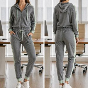 Conjunto Feminino Moletinho com Capuz - Verde Menta e Cinza
